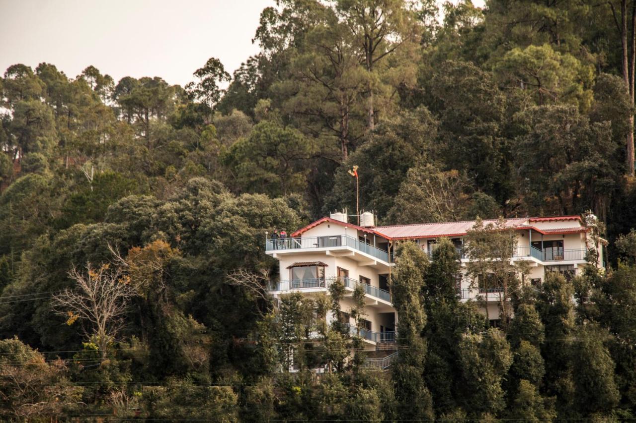 Alpine Rhapsody Hotel Ranikhet Exterior photo